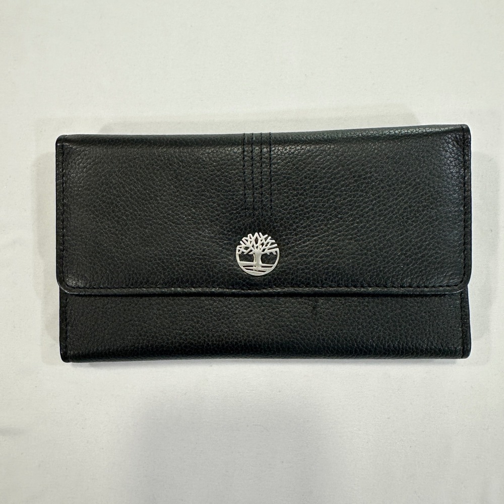 Timberland Pebbled Leather Continental Wallet Womens OS Black Trifold | Gorpcore